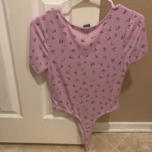pink flower body suit<3